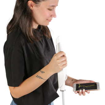 holding phone and wewalk